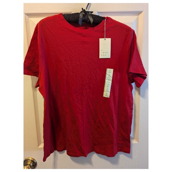 A New Day NWT Red SS Crew Neck T- Shirt 60/40 Cotton Modal Nice Feel - Picture 1 of 7